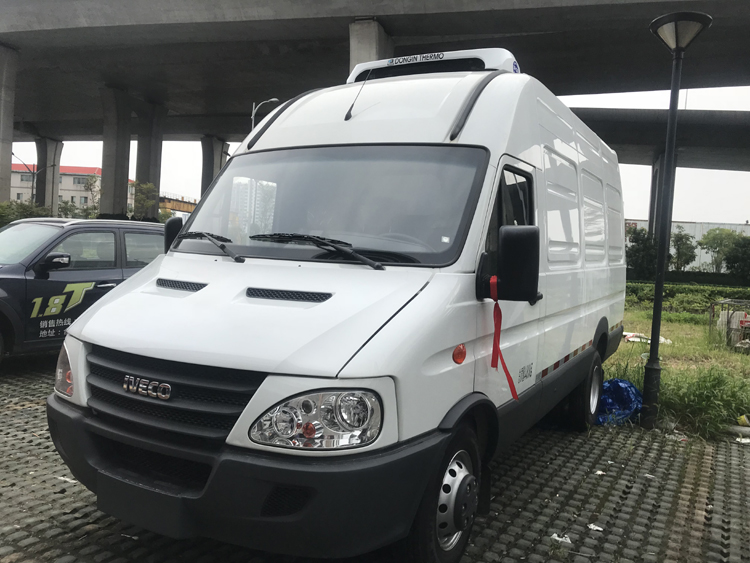 冷藏車-2